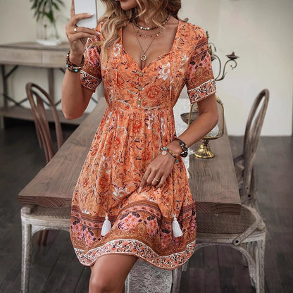 Sommerkleid im Boho-Stil mit Blumenmuster von Andrea Serena, A-Linie