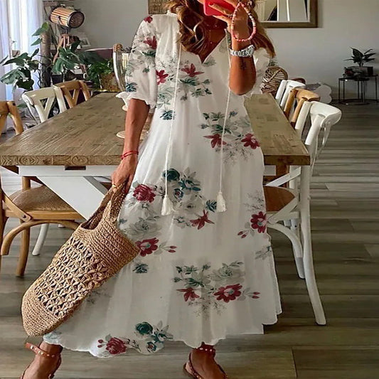 Andrea's™ | Lockeres Kleid mit V-Ausschnitt, Print, Quasten und halblangen Ärmeln