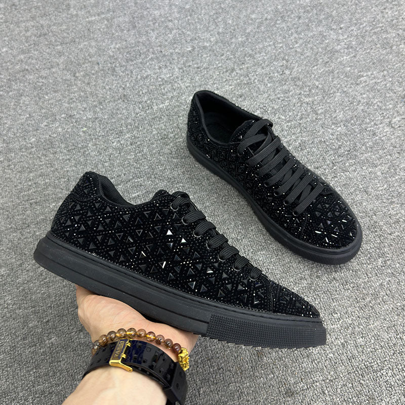 Strass-Sneaker aus Wildleder von Andrea Serena