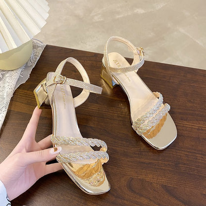 Elegante Andrea Serena Sandalen mit Absatz, inspiriert von Pinterest