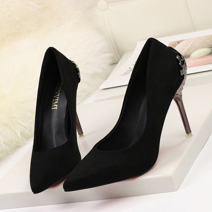Elegante Wildleder-High Heels von Andrea Serena