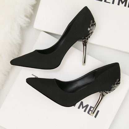 Elegante Wildleder-High Heels von Andrea Serena