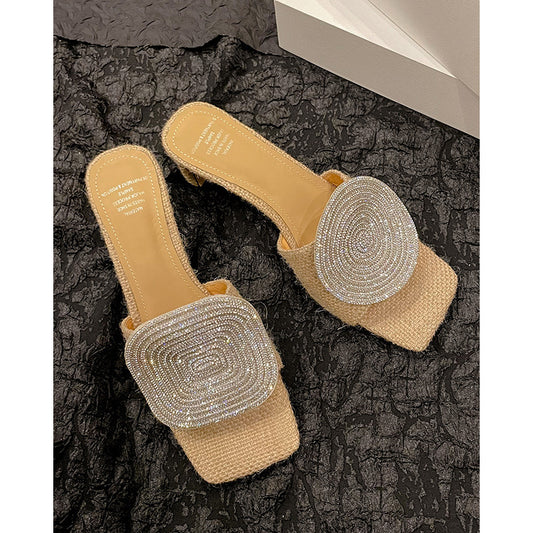 Andrea's™ | Quadratische Runde Sandalen mit niedrigen Absätzen