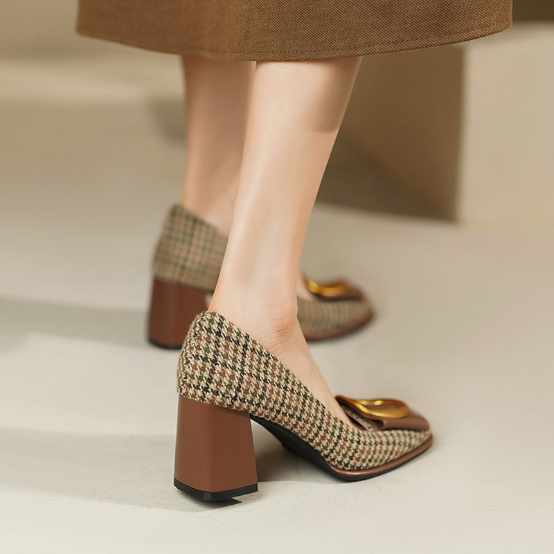 Elegante Metal Heels mit Schleife von Andrea Serena