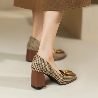 Elegante Metal Heels mit Schleife von Andrea Serena