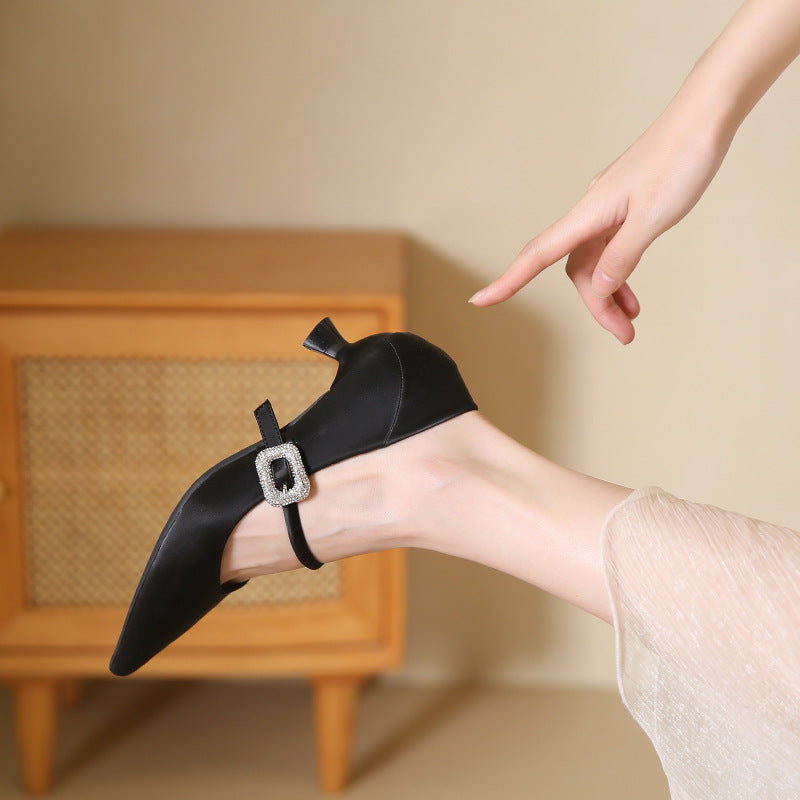 Elegante Strass-Pumps von Andrea Serena