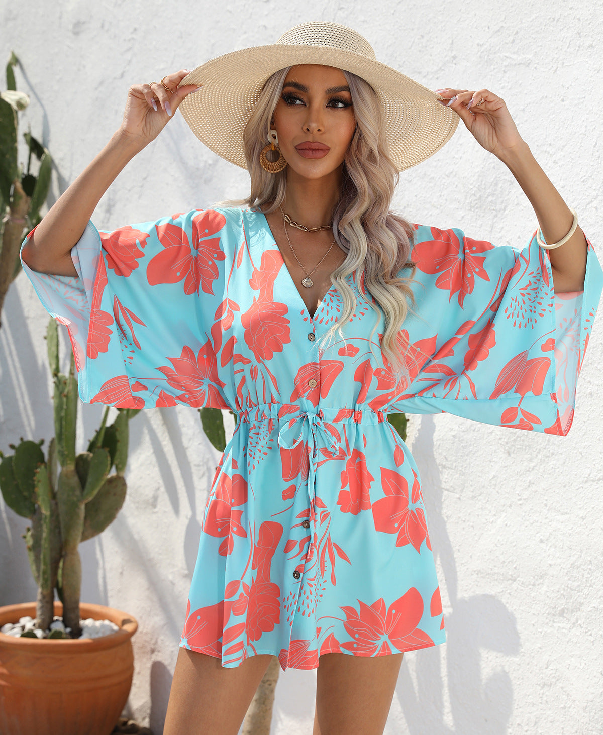 Sommerkleid mit Blättermuster von Andrea Serena