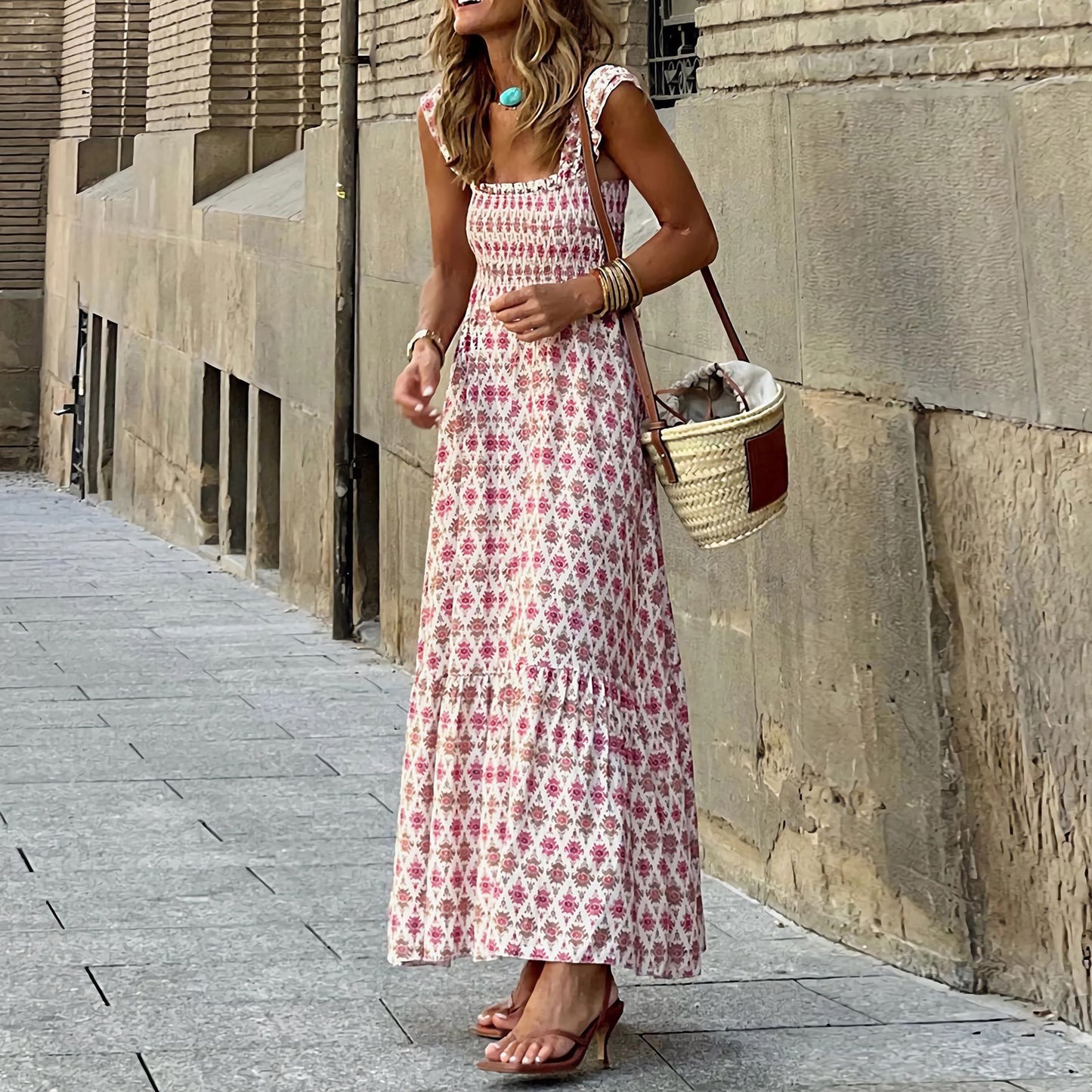 Elegantes Trägerkleid mit Blumenmuster von Andrea Serena