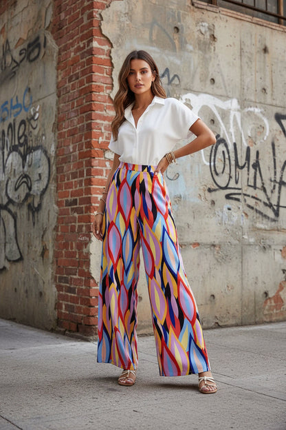Andrea Serena Bootcut-Hose mit lebhaftem Print