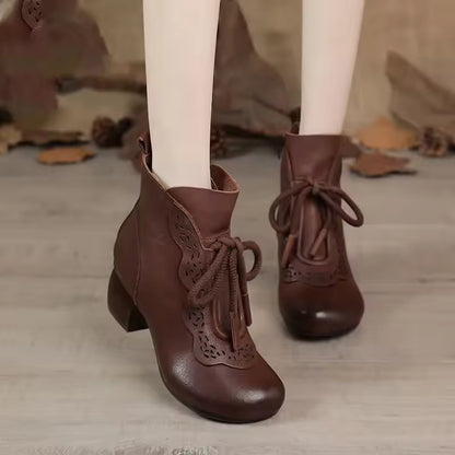 Andrea's™ | Vintage-Stiefeletten mit Zierschnürung und Lochmuster