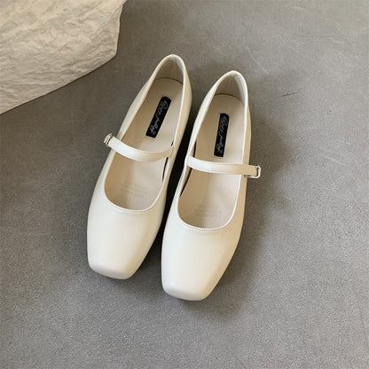 Elegante Andrea Serena Mary Janes mit niedrigem Absatz für jeden Tag