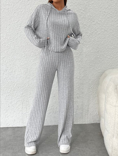 Gemütliches gestreiftes Andrea Serena Hoodie-Lounge-Set