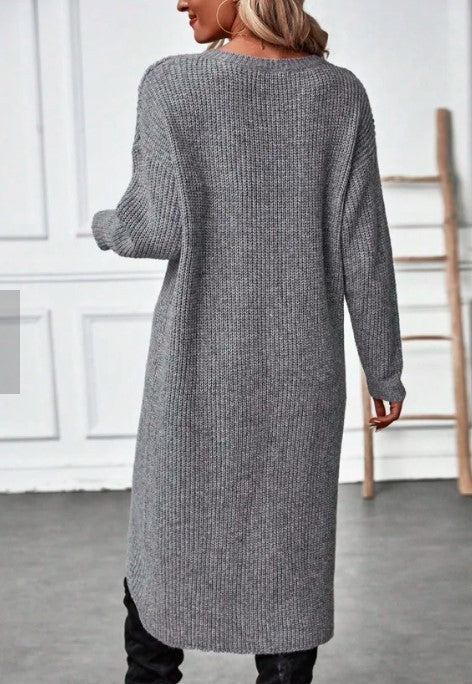 Andrea's™ | Gestricktes Kleid mit Lagen und langen Ärmeln