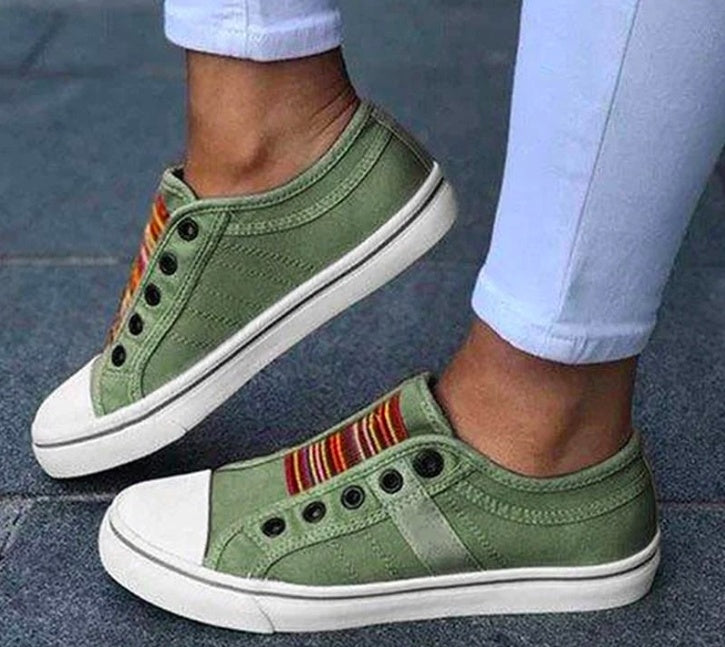 Pinterest-inspirierte Andrea Serena Sneakers aus Canvas ohne Schnürsenkel