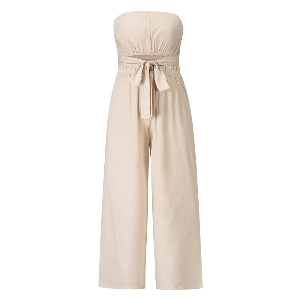 Schicker Jumpsuit im Pinterest-Stil von Andrea Serena