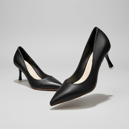 Elegante Pumps mit spitzer Zehenpartie von Andrea Serena