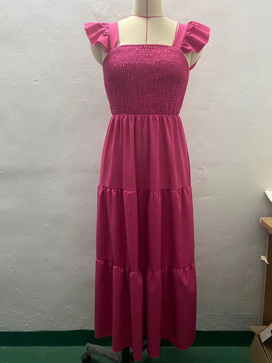 Elegantes Rüschen-Maxikleid von Andrea Serena
