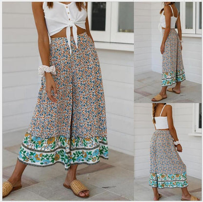 Andrea Serena Hose mit Blumenmuster und geradem Bein