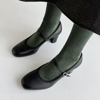 Retro Mary Jane Heels von Andrea Serena