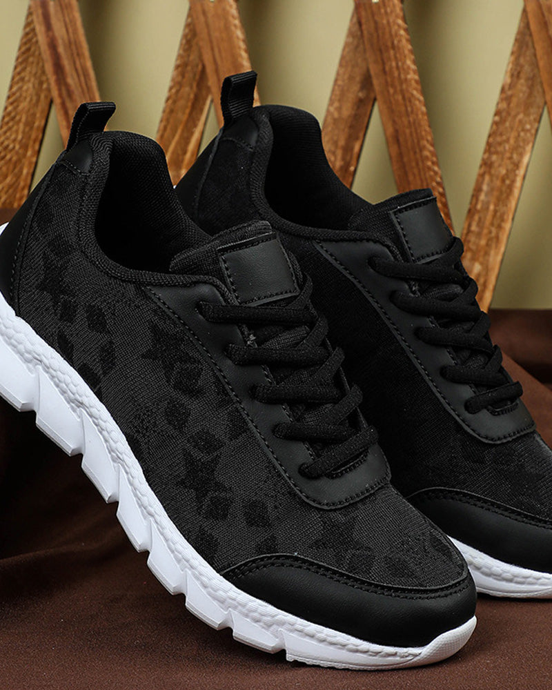 Andrea's™ | Einfache, einfarbige, atmungsaktive Schnürsneaker