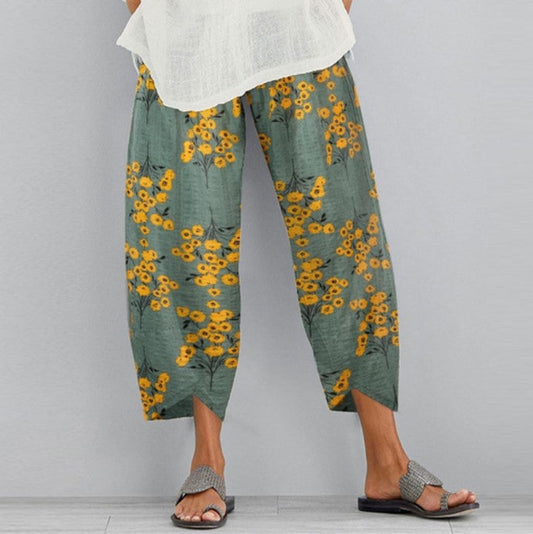 Retro-Hose mit Blumenmuster und weitem Bein von Andrea Serena