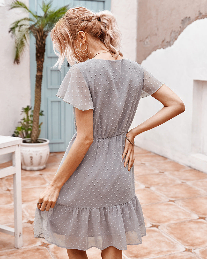 Elegantes graues Rüschenkleid von Andrea Serena