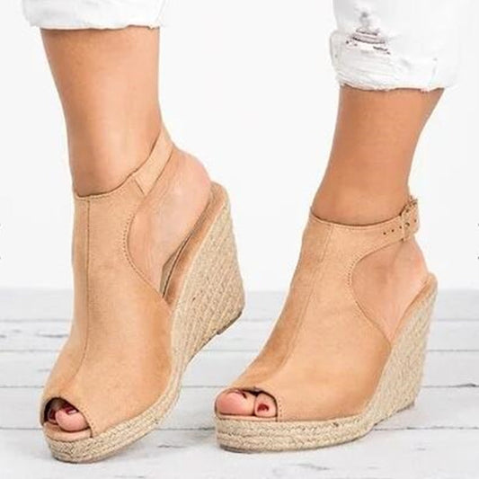 Elegante Plateau-Keilsandalen von Andrea Serena