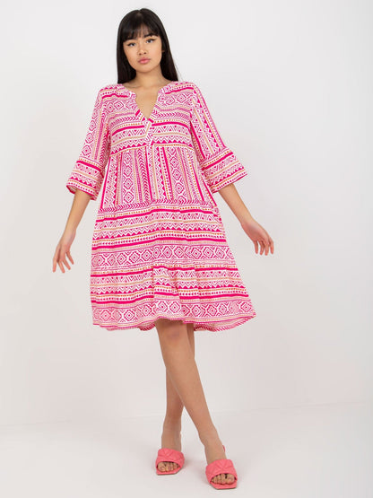 Boho-Sommerkleid mit V-Ausschnitt von Andrea Serena