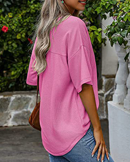 Andrea's™ | Kurzärmliges T-Shirt mit V-Ausschnitt und Taschen