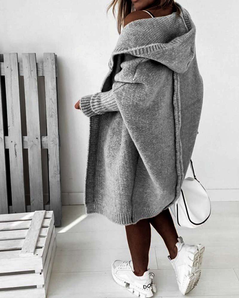 Andrea's™ | Schlichte, einfarbige Strickjacke mit Fledermaus-Kapuze