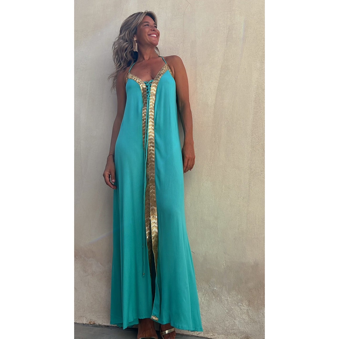 Elegantes Neckholderkleid mit Schnürung von Andrea Serena
