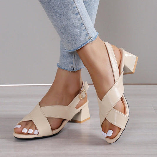 Elegante Sandalen mit Blockabsatz von Andrea Serena mit Knöchelriemen