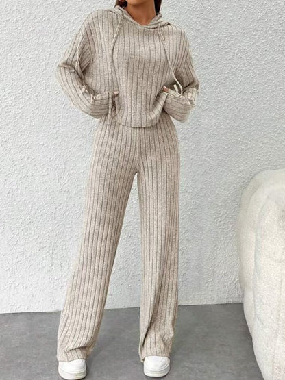Gemütliches gestreiftes Andrea Serena Hoodie-Lounge-Set