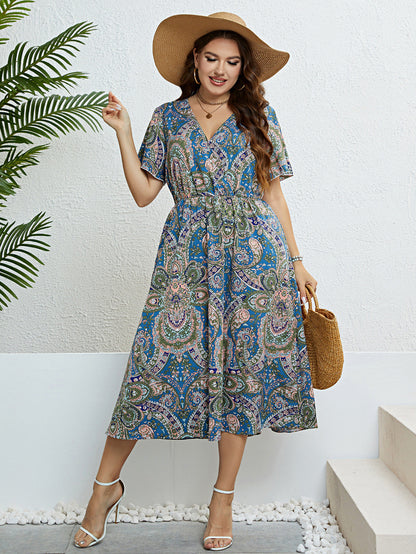 Sommerkleid von Andrea Serena mit Retro-Print und V-Ausschnitt