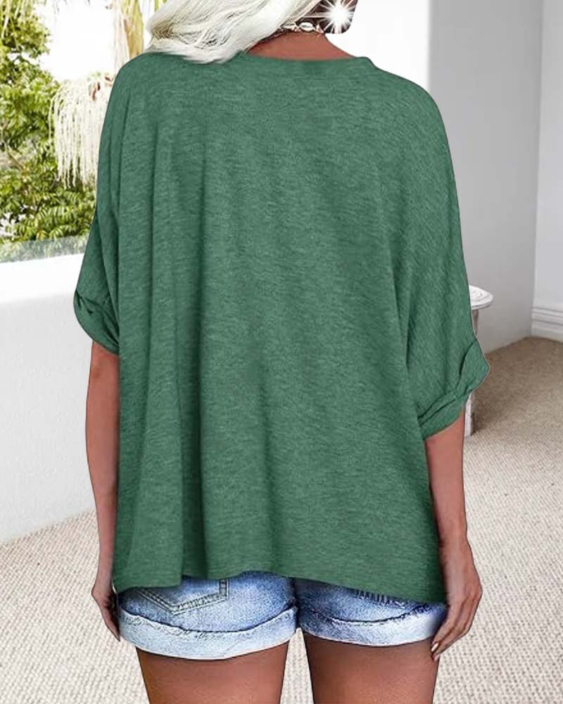 Andrea's™ | T-Shirt V-Ausschnitt Gerollter Saum Kurzärmlig Weit