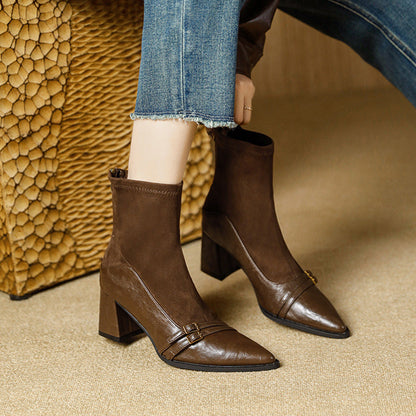 Elegante Stretch-Stiefeletten mit spitzer Zehenpartie von Andrea Serena