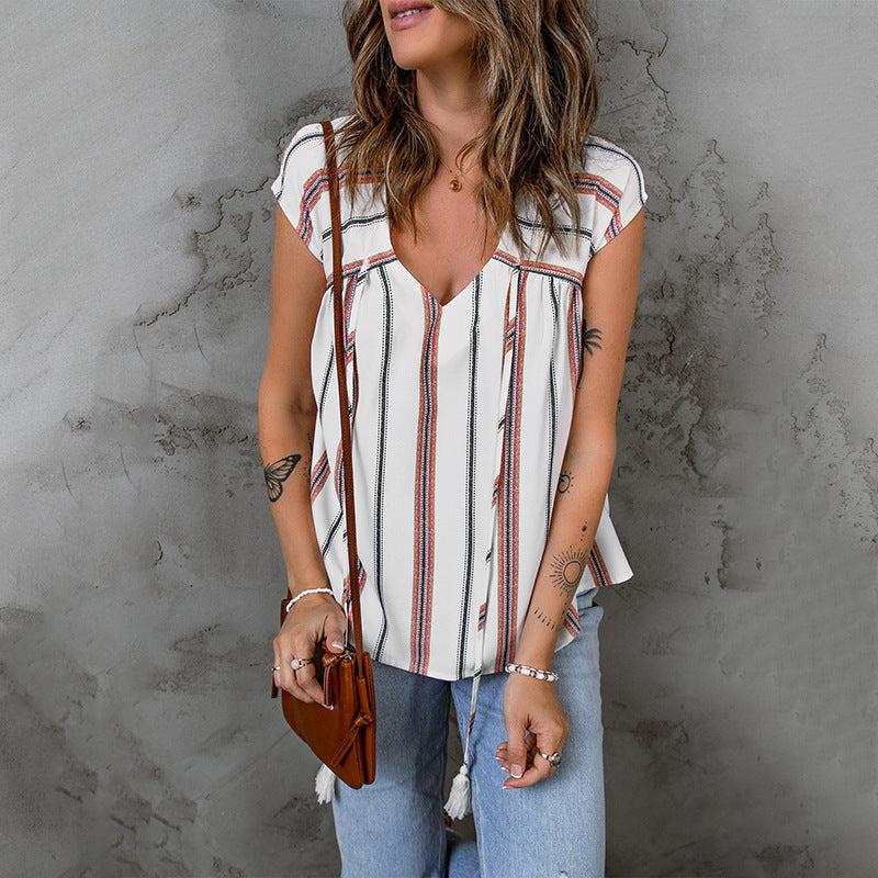 Gestreifte Chiffonbluse mit V-Ausschnitt von Andrea Serena