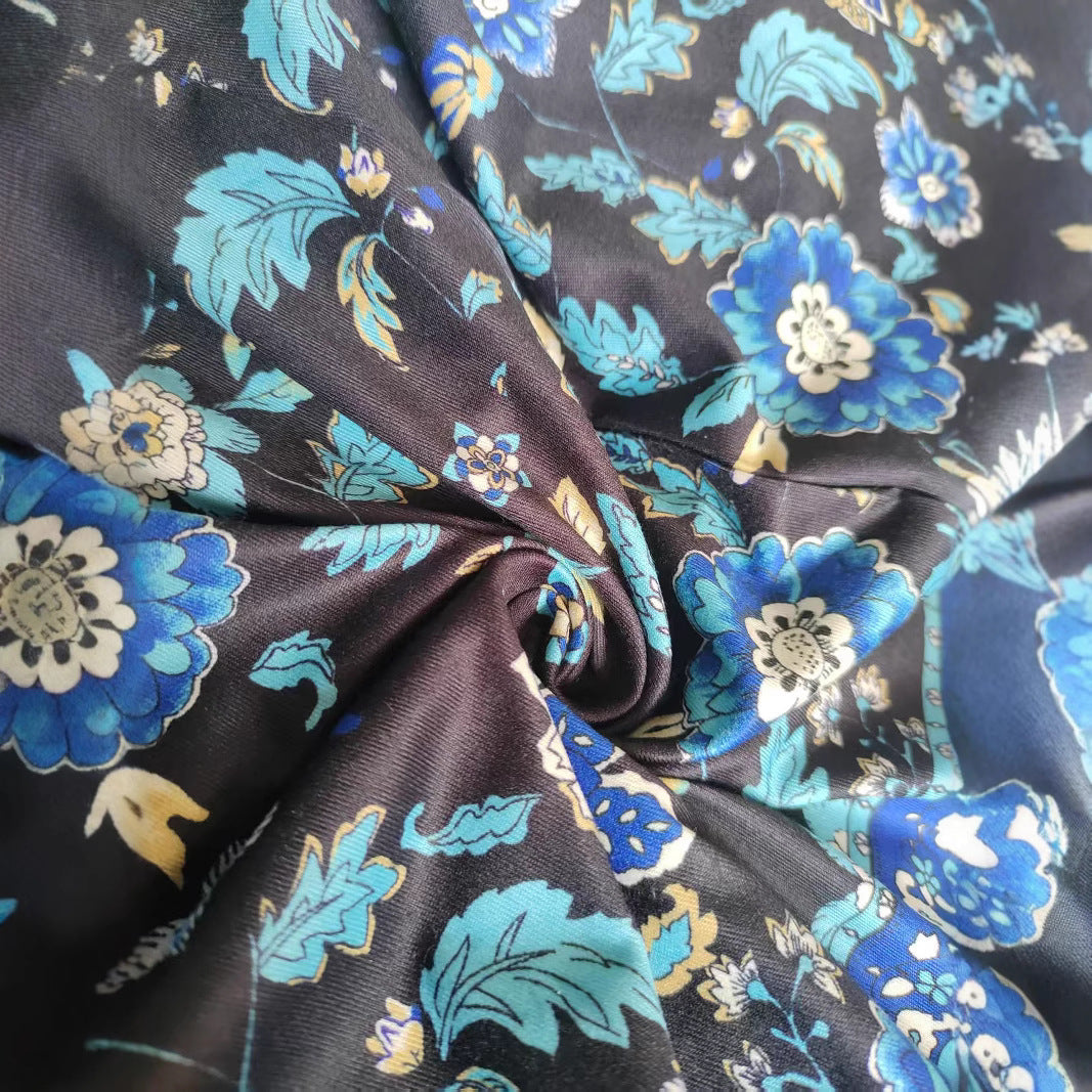 Boho-Blumenkleid Andrea Serena mit Quasten