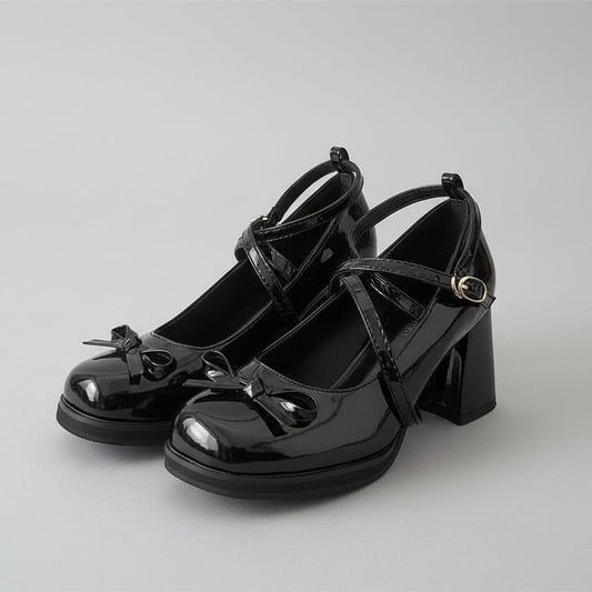 Elegante Mary Jane-Schleifenpumps von Andrea Serena