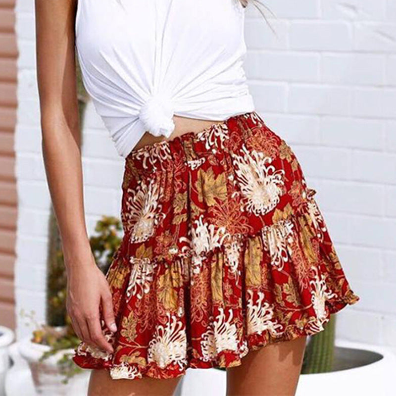 Rock mit lebhaftem Blumenmuster von Andrea Serena