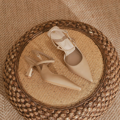 Elegante Andrea Serena Sandalen mit spitzer Zehenpartie und hohem Absatz