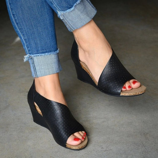 Andrea's™ | Römersandalen mit Keilabsatz