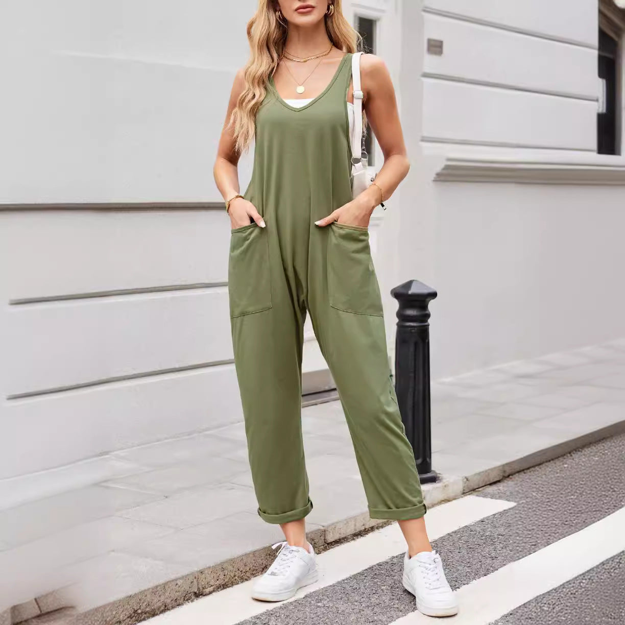 Pinterest-inspirierter Andrea Serena Jumpsuit mit Taschen