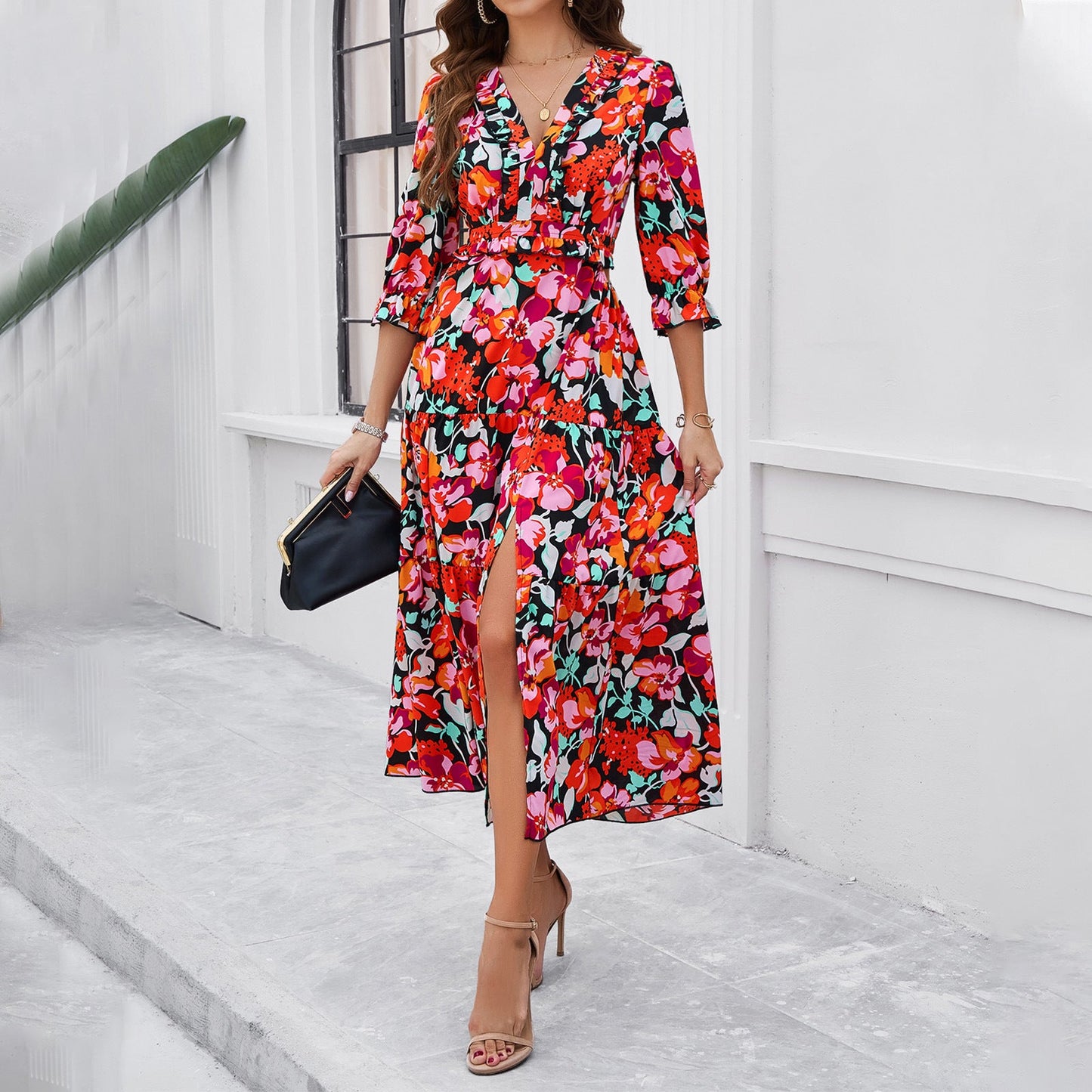 Elegantes Andrea Serena Urlaubs-Midikleid mit Blumenmuster