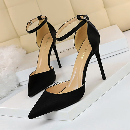 Elegant Silk Pointed Heels by Andrea Serena