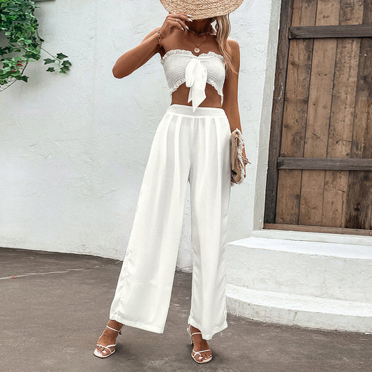 Rüschen-Set in Weiß, inspiriert von Andrea Serenas Pinterest-Look