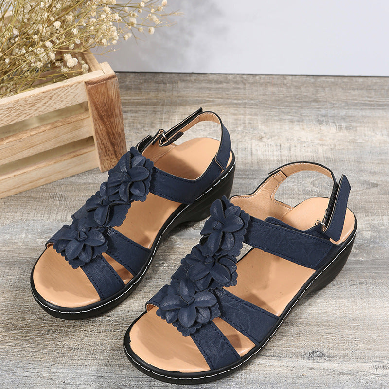 Floral Comfort Andrea Serena Keilsandalen