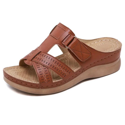 Vintage-Keilsandalen von Andrea Serena zum Hineinschlüpfen für Damen