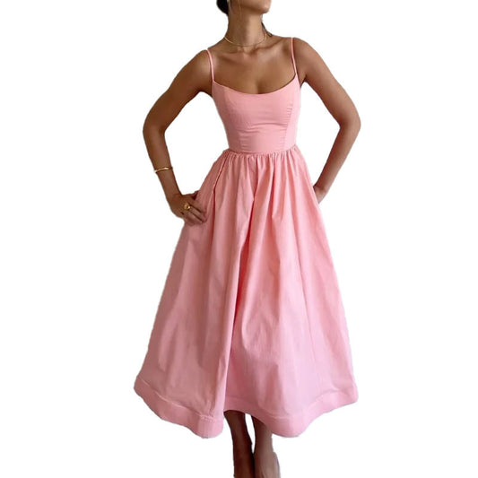 Andrea's™ | Slim Fit Taillen-Spaghetti-Träger Kleid