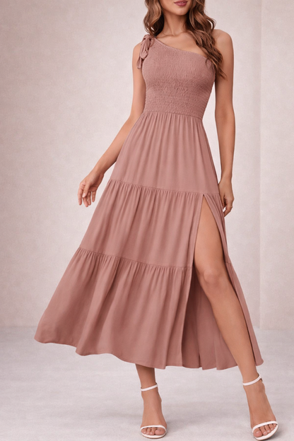 Andrea's™ |  Sommermode Ein-Schulter-Kleid mit plissiertem, geschichtetem Saum, geteilt